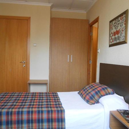 Hostal El Callejon Tarragona Bagian luar foto